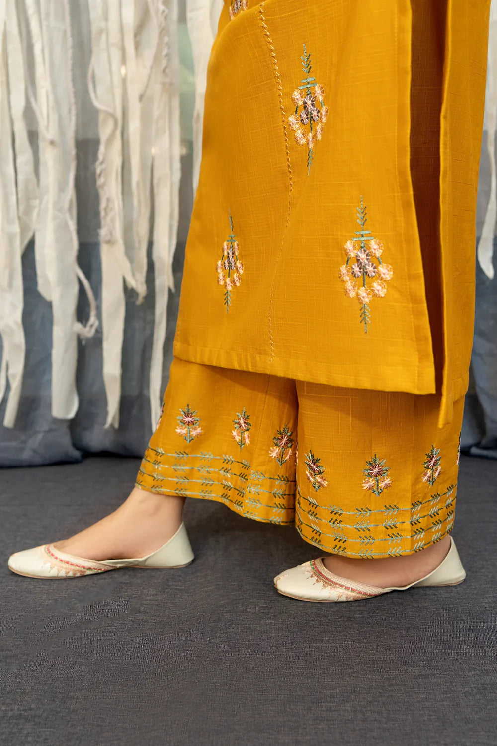 URGE  Dhanak  Unstiched 3 PIECE